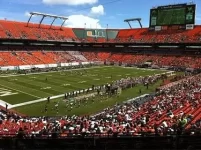 Miami_Crowd_SunLife.webp