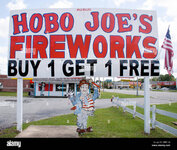 hobo-joes-fireworks-in-walterboro-south-carolina-HBE12A.jpg