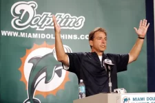 nicksaban_dolphins_800_471014a.webp nicksaban_dolphins_800_471014a.webp