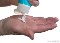 moisturizer-on-hands.webp