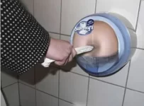 weird_toilet_paper_dispenser_679.webp