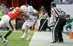 unc-receiver-miami-pushed-out-2016-1000.webp