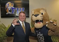 sfl-why-not-us-new-coach-butch-davis-tells-fiu-002.cf.webp