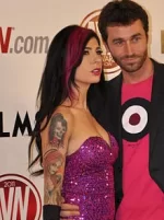 220px-Joanna_Angel_at_AVN_Awards_2011_crop.webp