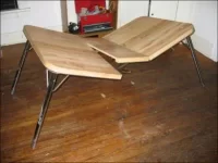 33_broken_table.webp