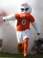 Sebastian_Ibis_Miami_Hurricanes_MiamiCommunications.webp