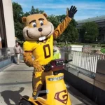 goldy-triptych-1_0.webp goldy-triptych-1_0.webp