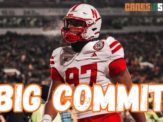 PORTAL WIN: DT Keona Davis COMMITS to Miami